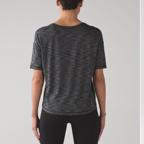 Lululemon Run It Out tee - Picture 3 of 7